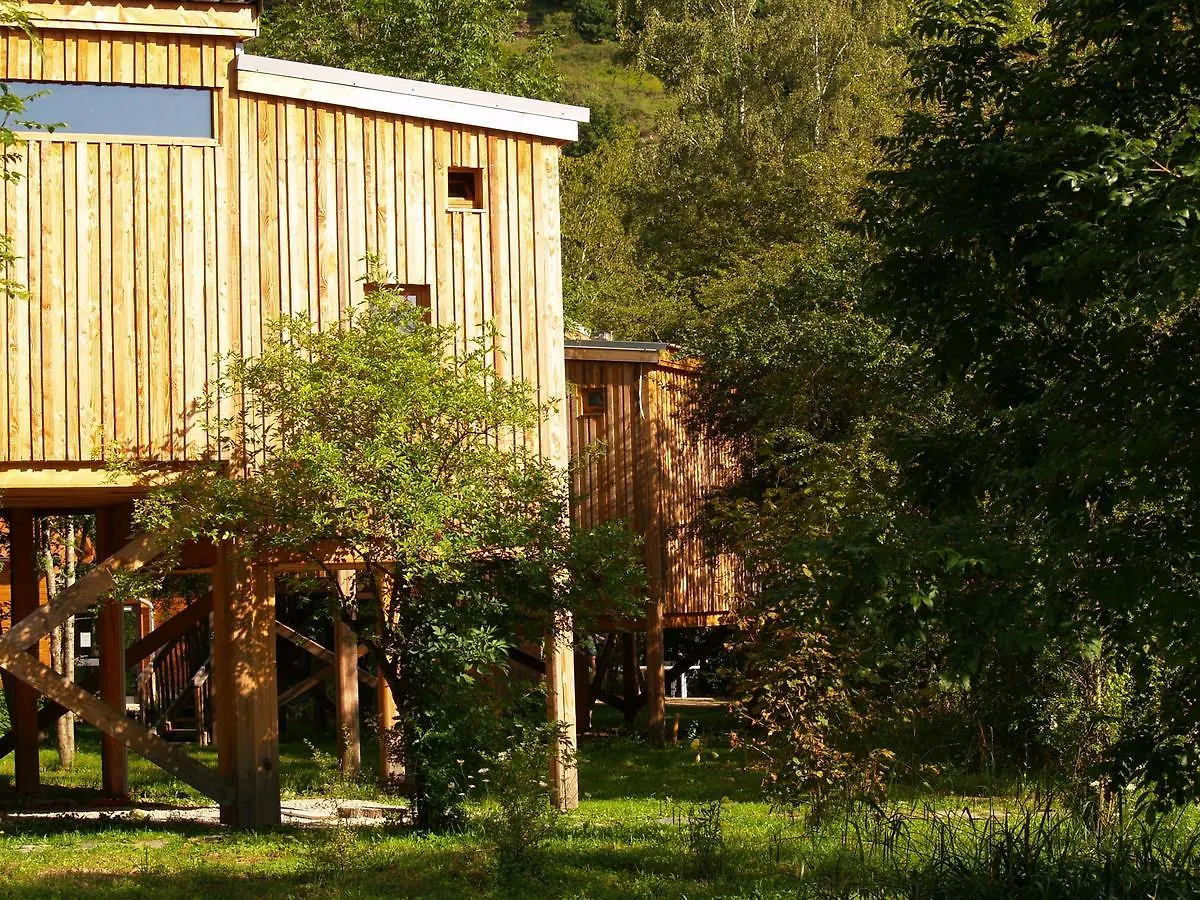 Hôtel Cosycamp à Chamalières-sur-Loir Station touristique